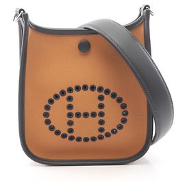 Hermès Sac à épaule Hermes Neo Evelyne TPM Dune Cassis Caban