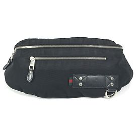 Bolsa tiracolo Gucci em nylon preto