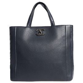 Chanel Borsa Executive tote 2014 caviar Navy