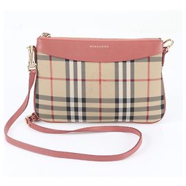 Burberry Nova Check Shadow Horse Schultertasche aus Leder und Nylon