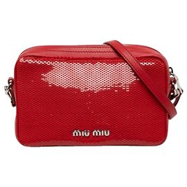 Miu Miu Logo Crossbody aus roten Pailletten und Kalbsleder