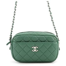 Borsa a spalla Chanel Matelassé Pochette
