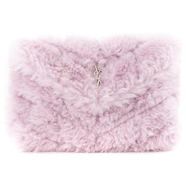 Autre Marque SAINT LAURENT - Saint Laurent Loulou Puffer Clutch aus lila Shearling