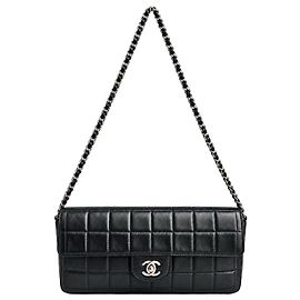 Chanel Borsa East West Chocolate Bar Flap Nero