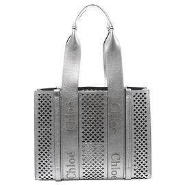 Chloé Sac à main et épaule Chloe Woody Medium en cuir, couleur Silver