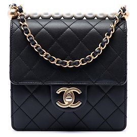 Chanel Black Small Quilted Lambskin Chic Pearls Flap