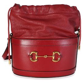 Saco Bucket com cordão Gucci Horsebit 1955 em couro de bezerro vermelho