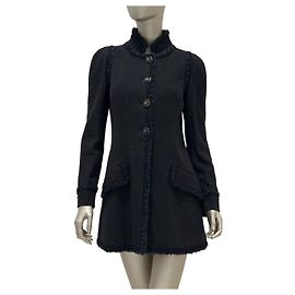 Casaco Chanel 2013 Cruise Versailles em tweed preto com botões CC Tamanho 40 Usado