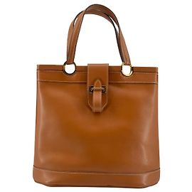 Bolsa Hermès Berry Vintage Circa 1970 em Bezerro Chamonix Gold, Ferragens Banhadas a Ouro, Fecho Patenteado de Estrutura Rígida — Peça de Colecionador Especializada
