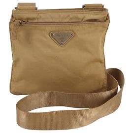 Sac à épaule Prada en nylon Tessuto avec logo triangle