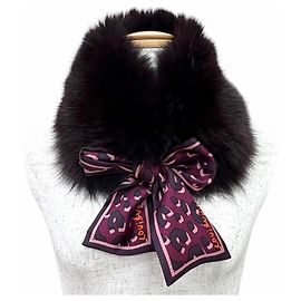 Chal de seda y piel de zorro Bordeaux Louis Vuitton