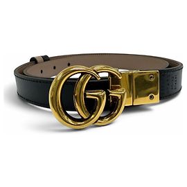 Gucci GG Emblem Reversible Slim Leather Belt