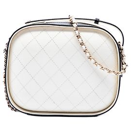 Chanel Small CC Stepptes Vanity Case aus weißem geknittertem Kalbsleder