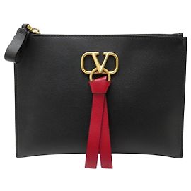 NUEVO BOLSO DE MANO VALENTINO VRING VLOGO EN CUERO NEGRO CLUTCH POUCH