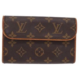 Louis Vuitton Florentine Waist Monogram Canvas Medium