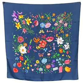 Gucci Foulard floreale Vintage Blue Silk Flora Accornero