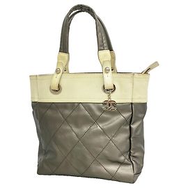 Chanel Tote Bag in Ivory and Silver