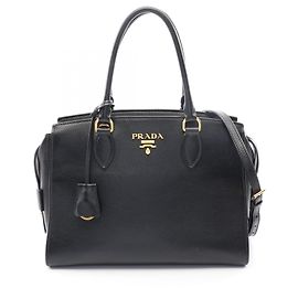 Bolso de mano 2-Way de piel negra Prada