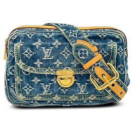 Louis Vuitton Blue Monogram Denim Gürteltasche