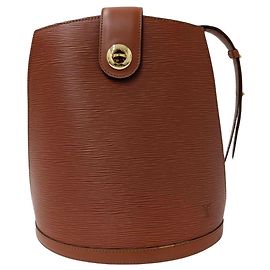 Bolso de hombro Louis Vuitton de cuero Epi