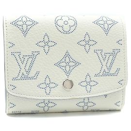 Louis Vuitton Mahina Portefeuille Iris Compact Bi-fold Wallet