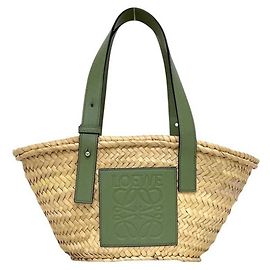 Loewe kleine Basket Bag in Natural Rosemary Green