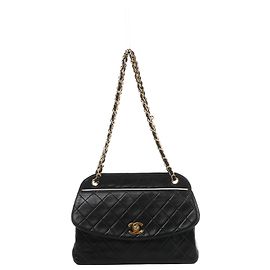 Borsa a tracolla Chanel Limited Edition Paris Double Flap in pelle matelassé con catena, Nero