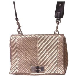 Borsa a tracolla Giorgio Armani in pelle chevron dorata