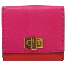 Fendi Selleria Peekaboo aus Leder