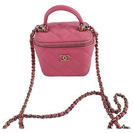 Chanel Mini Vanity Case en cuir d'agneau matelassé Rose