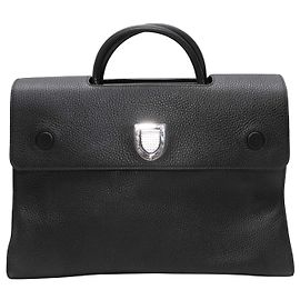 Christian Dior Diorever Tote Bag aus körnigem Leder in Schwarz