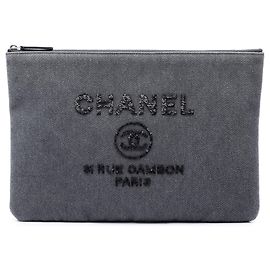 Chanel Deauville O Case Large Clutch aus grauem Denim mit Pailletten