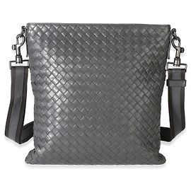 Borsa a tracolla piatta Bottega Veneta in nappa Intrecciato grigia