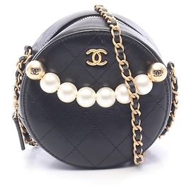 Bolsa de Ombro Mini Redonda Chanel Matelassé