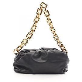 Bottega Veneta Borsa a mano pouch e borsa a tracolla in pelle nera