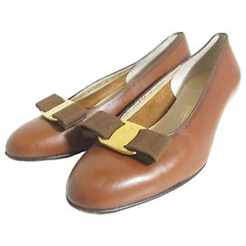 Salvatore Ferragamo Vara Lederpumps