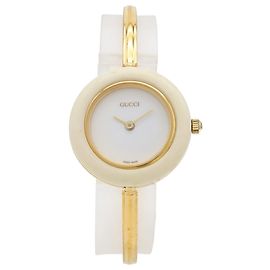 Relógio de Quartzo Feminino Gucci Change Bezel Mostrador Branco Banhado a Ouro