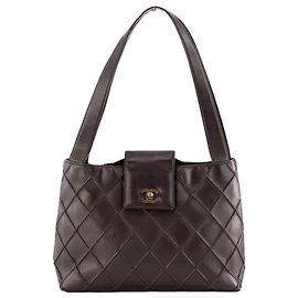 CHANEL - Borsa a tracolla Chanel in pelle liscia marrone vintage