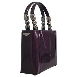 Christian Dior Malice Handtasche aus lila Lackleder