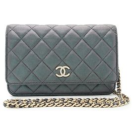 Chanel Portafoglio classico Matelassé in Caviale con catena