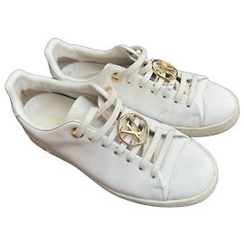 Sneakers in pelle bianca Louis Vuitton Time Out 36 usati