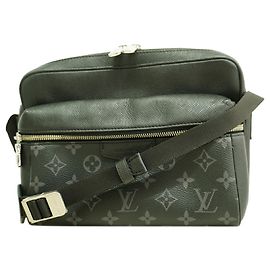 Sac à épaule Louis Vuitton Taigarama Outdoor PM