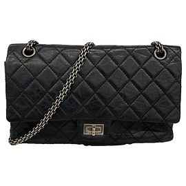 Bolso de hombro Chanel de piel de becerro negra
