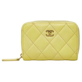 Monedero Chanel Matelassé Amarillo Limón