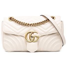 Borsa a spalla Gucci Beige Medium GG Marmont in pelle matelassé