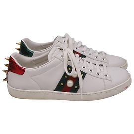 Baskets basses Gucci en cuir blanc