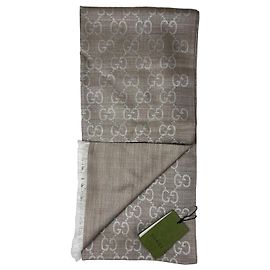 Sciarpa Gucci GG Supreme in lana e seta