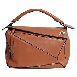 Loewe mala Puzzle pequena castanha