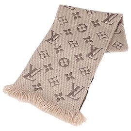 Louis Vuitton Echarpe Logomania Scarf