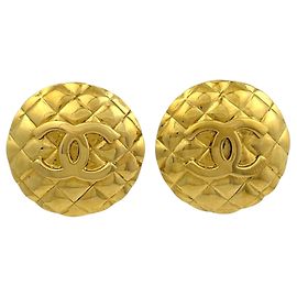 Orecchini a clip Chanel Matelassé Gold